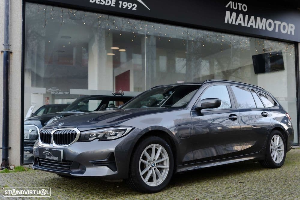 BMW Série 3 320