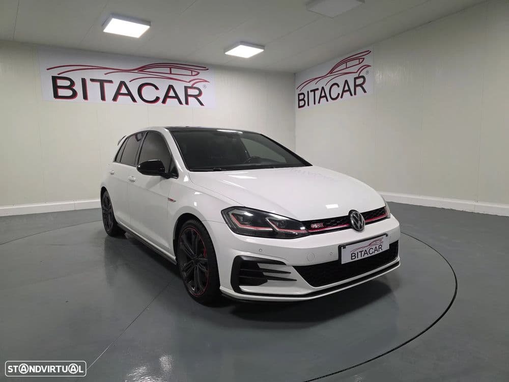 Volkswagen Golf 2.0 TSI GTI DSG Performance