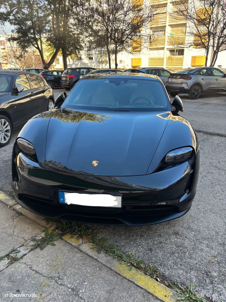 Porsche Taycan Standard