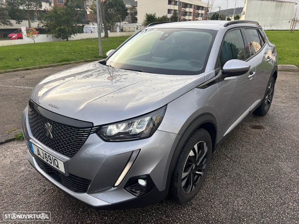 Peugeot 2008 1.5 BlueHDi Allure Pack