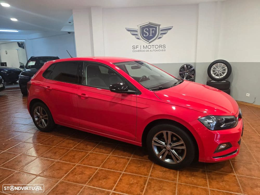 VW citadino, prático e económico, ideal para utilização diária, com consumos muito reduzidos (média de… 1.6 TDI Highline