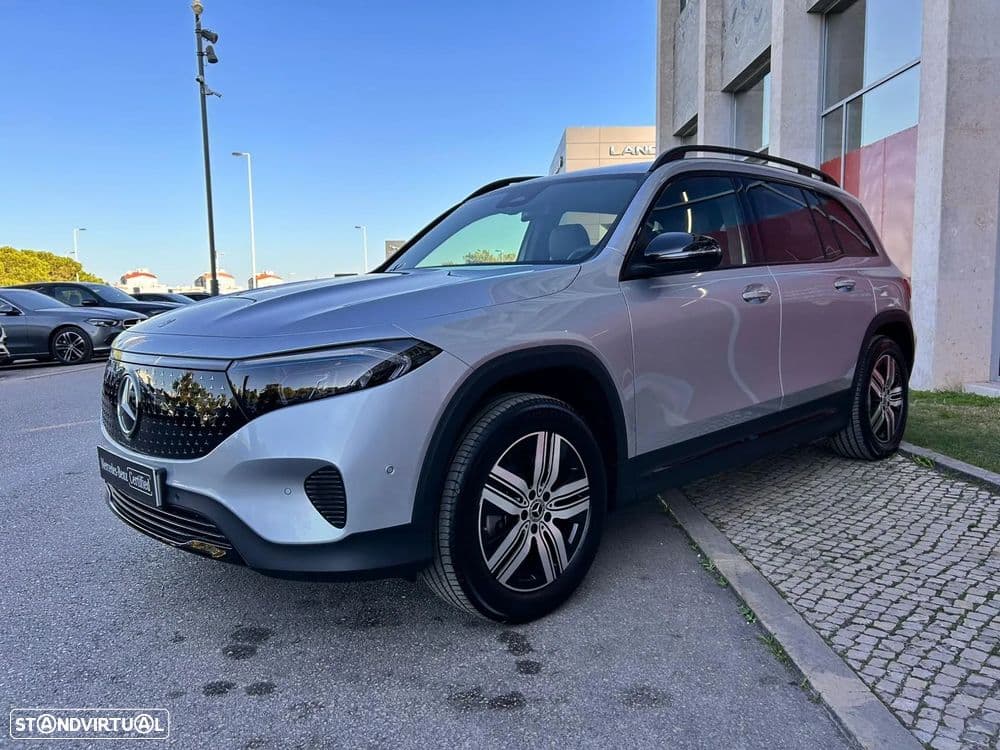 Mercedes-Benz EQB 250 Electric Art