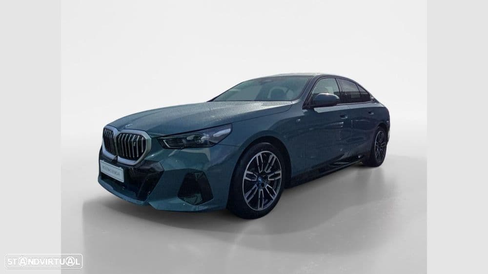 BMW Série i eDrive40 Pack Desportivo M