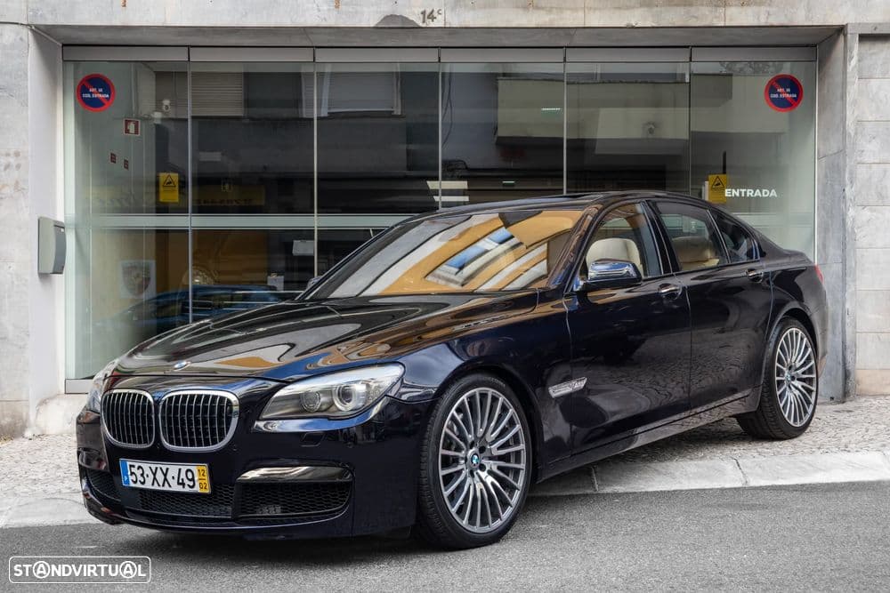 BMW Série 7 i