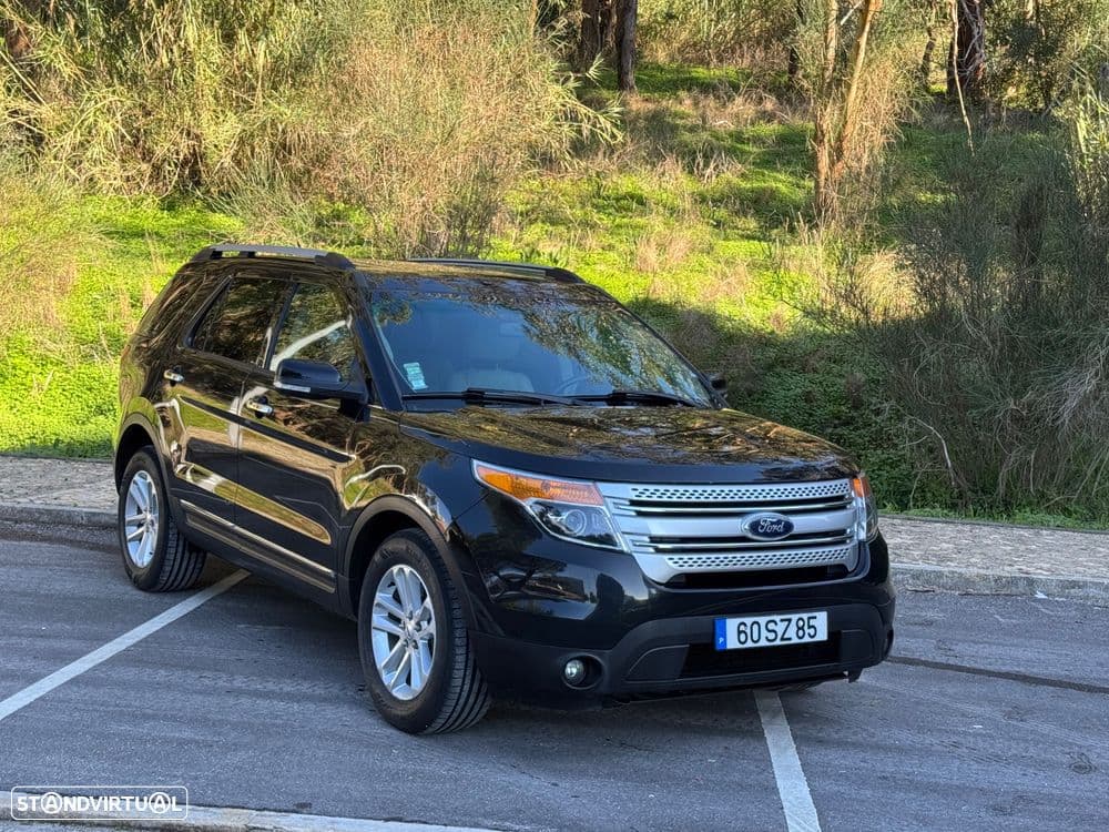 Ford Explorer Ano: 2013