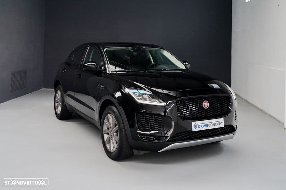 Jaguar E-Pace VERSÃO E-Pace 2.0i S P200