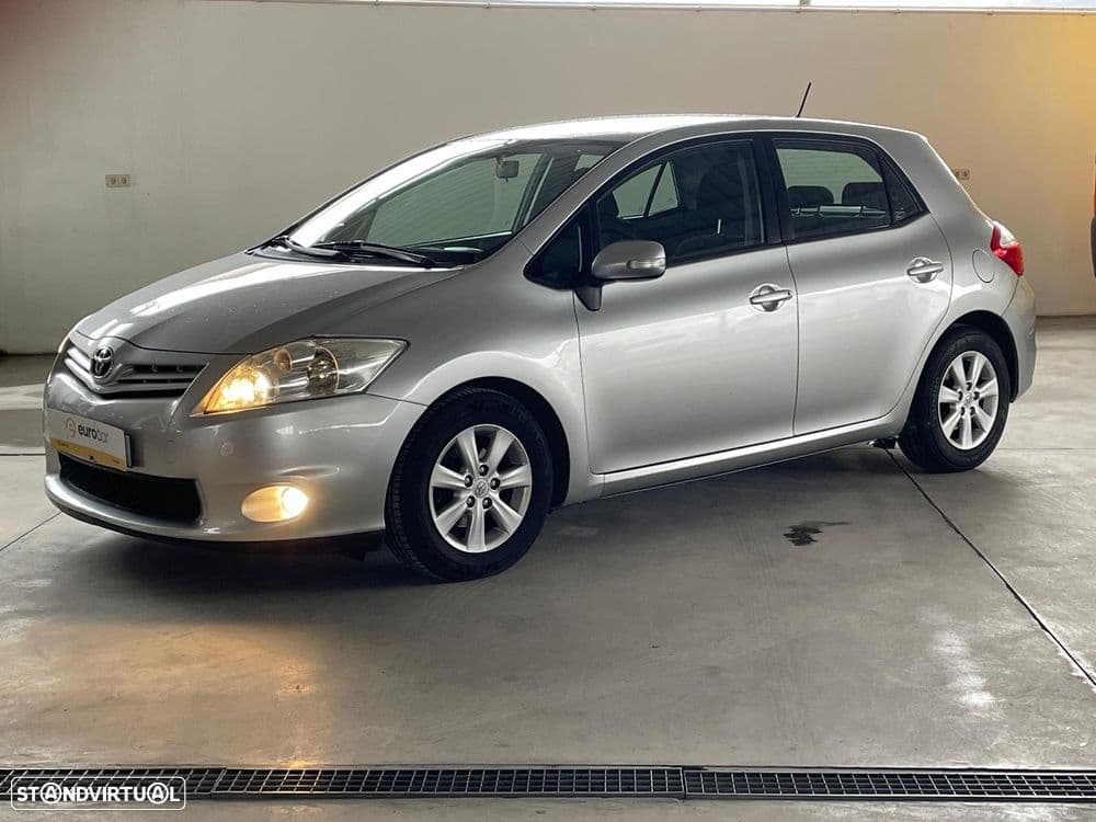 Toyota Auris 1.4 D-4D Cool