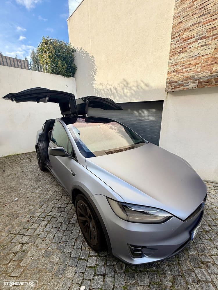 Tesla Model X Performance Ludicrous