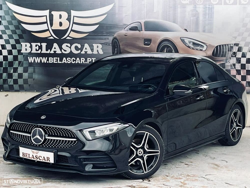 Mercedes-Benz Classe A AMG Line com equipamento completo e visual desportivo.