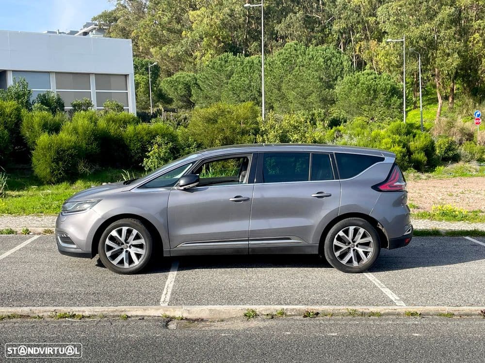 Renault Espace Business, 7 lugares, equipada com: