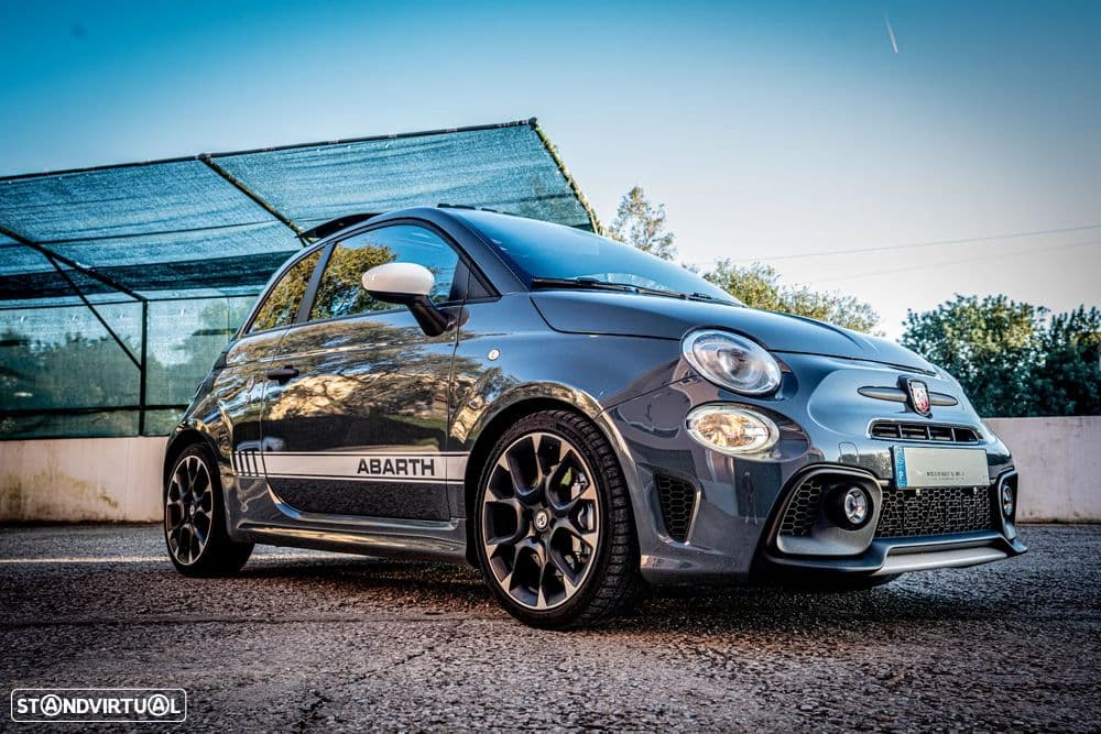 Abarth 595 Especificações: