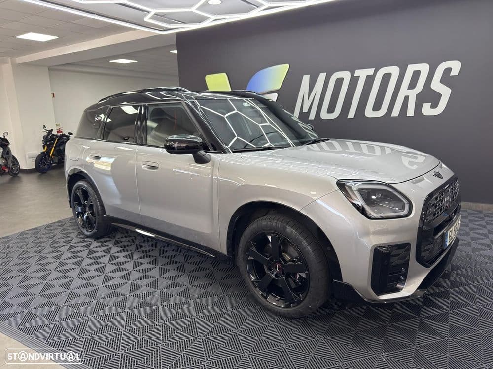 MINI Countryman D JCW