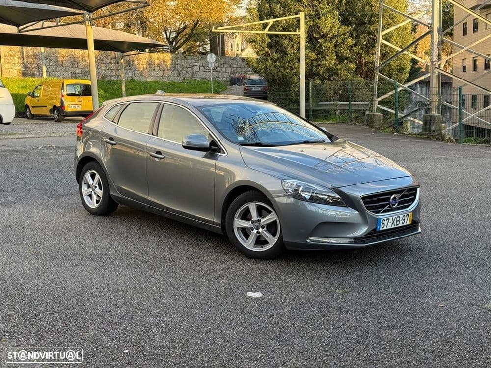 Volvo V40 1.6 D2 Momentum Eco