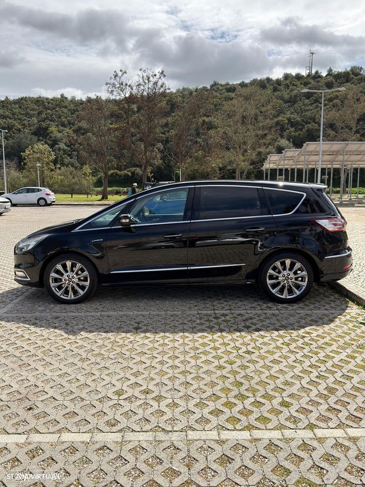 Ford S-Max 2.0 TDCi Vignale Powershift