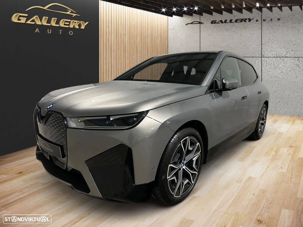 BMW Série X xDrive 40 Pack Desportivo