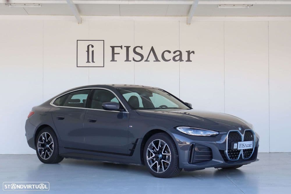 BMW Série i eDrive40 Pack Desportivo M