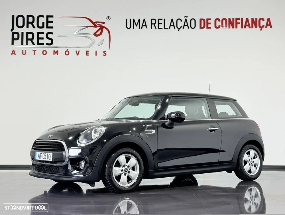 MINI 3 Portas One Sport Edition