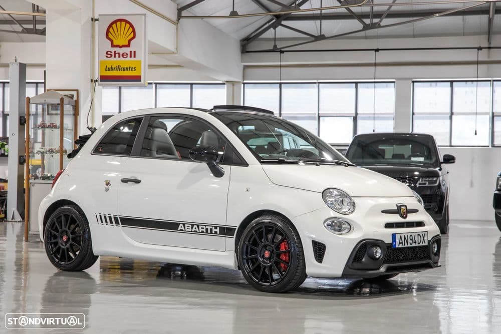 Abarth 595C 1.4 T-Jet Esseesse