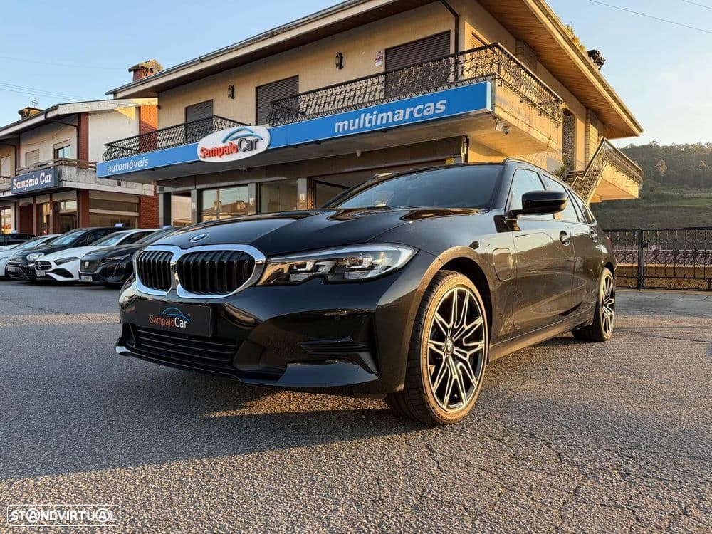 BMW Série 3 e Line Sport Auto