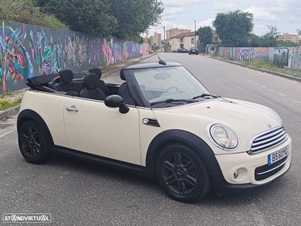 MINI Cabrio Cooper D