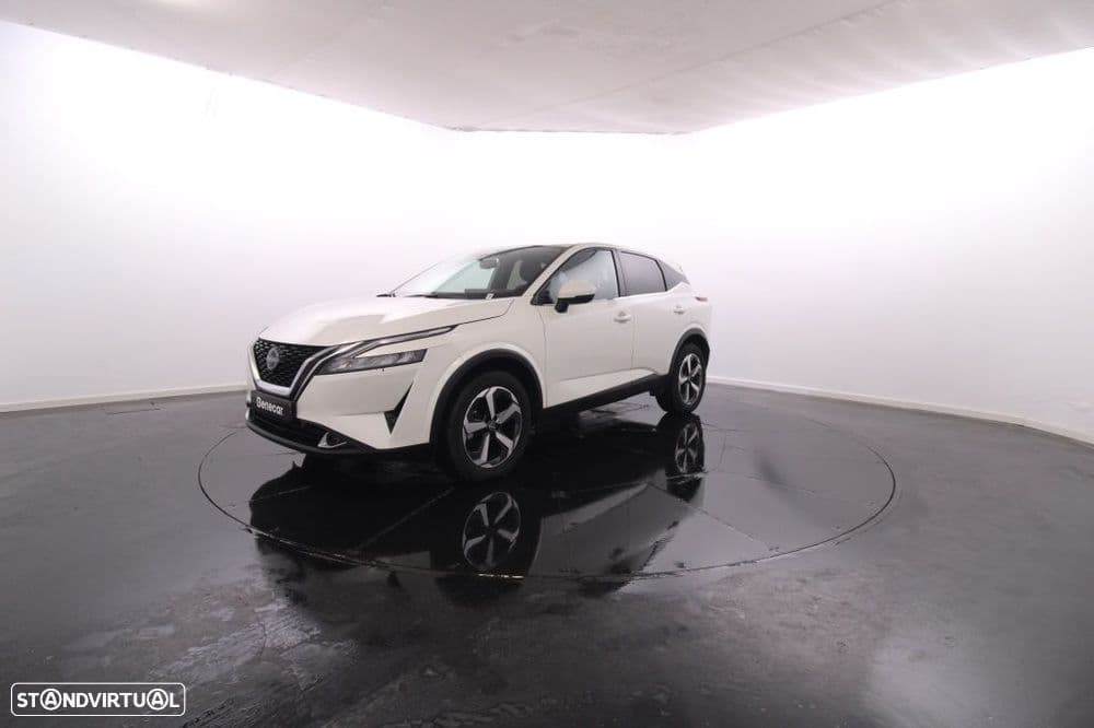 Nissan Qashqai 1.3 DIG-T N-Connecta LED Xtronic