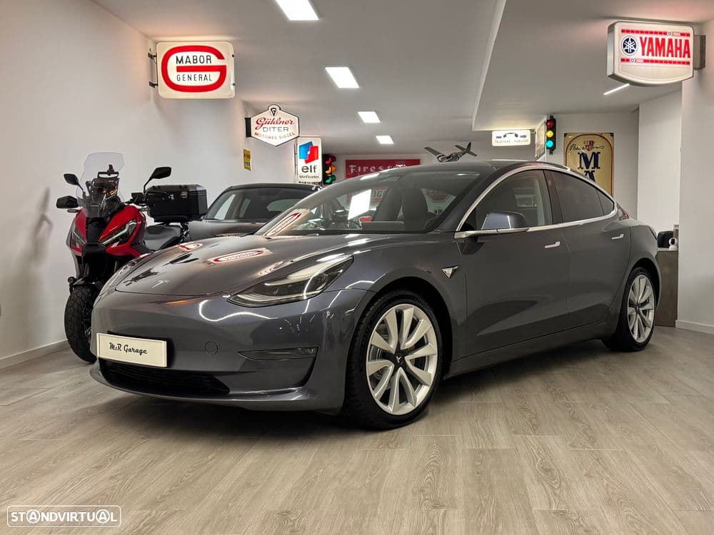 Tesla Model 3 Long Range AWD Dual Motor