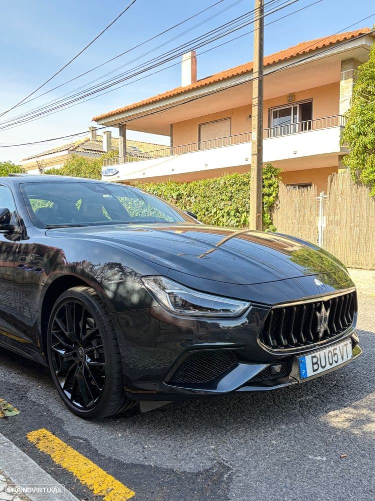 Maserati Ghibli Hybrid