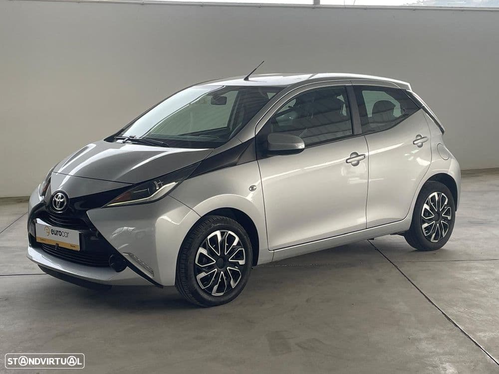 Toyota Aygo x-play