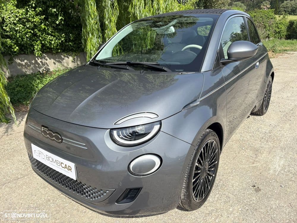 Fiat 500e La Prima
