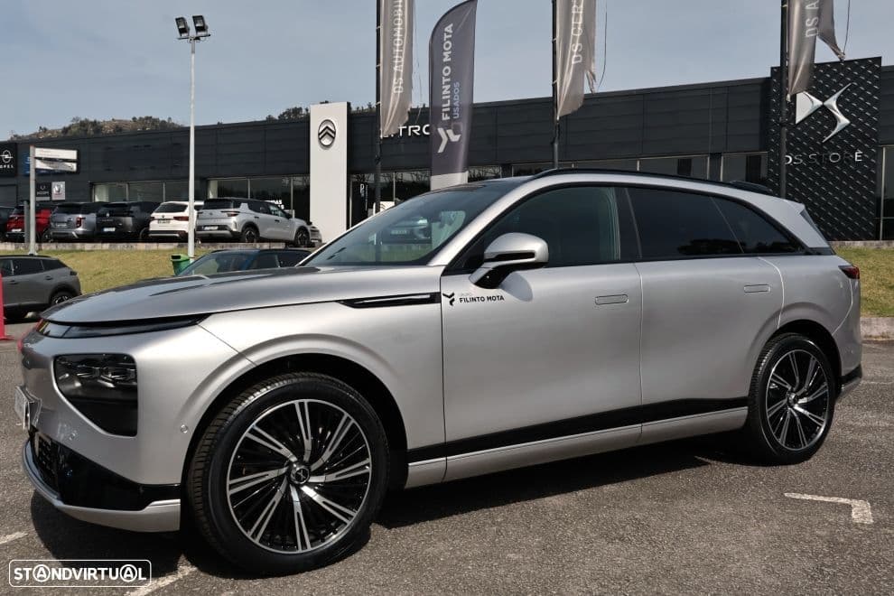 Xpeng G9