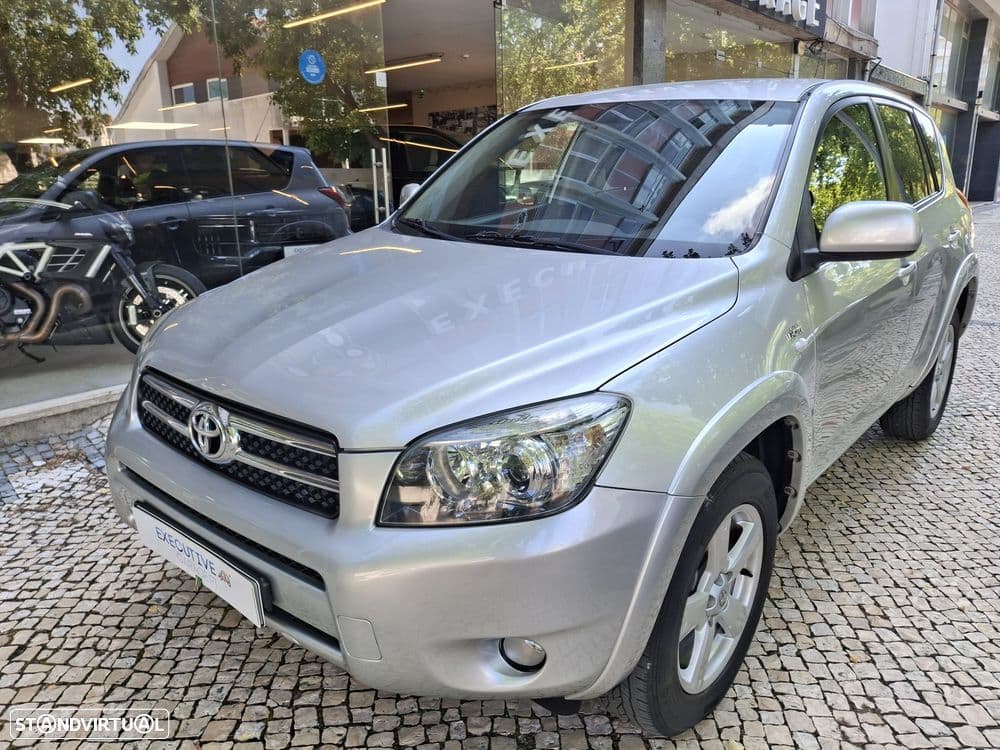 Toyota RAV4 2.2 D-4D X NAVI+RF+BM