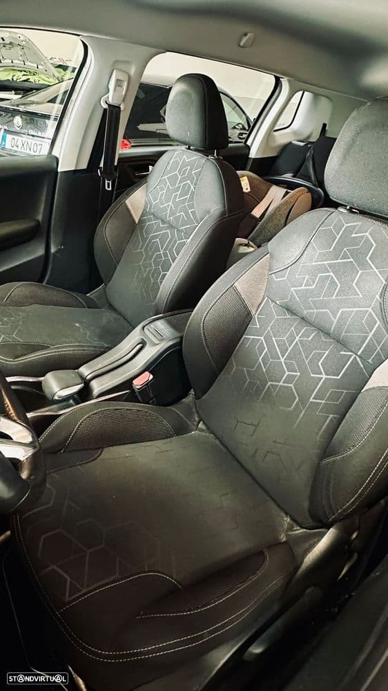 Peugeot 2008 1.2 PureTech Style