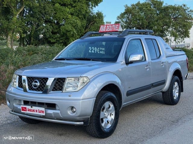 Nissan Navara 2.5 dCi CD LE Premium