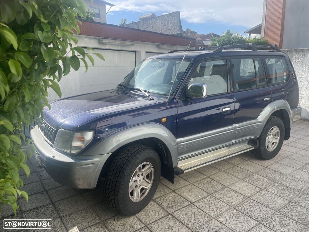 Toyota Land Cruiser