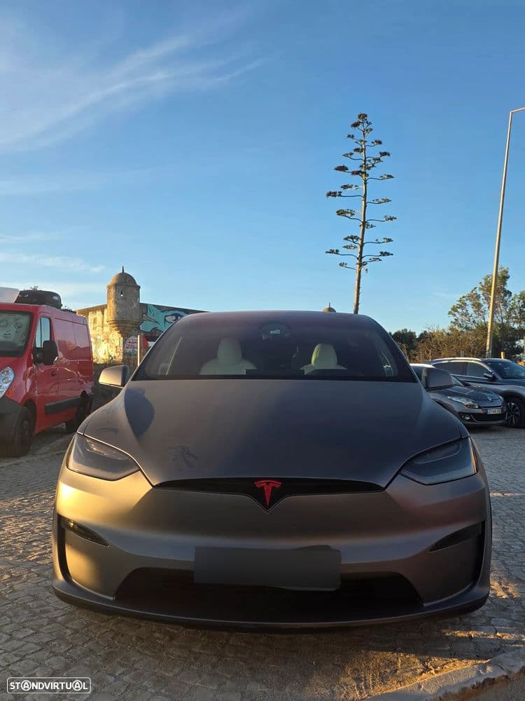 Tesla Model X Plaid AWD