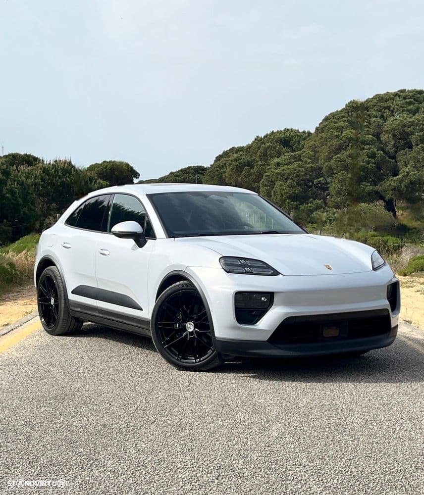 Porsche Macan Electric