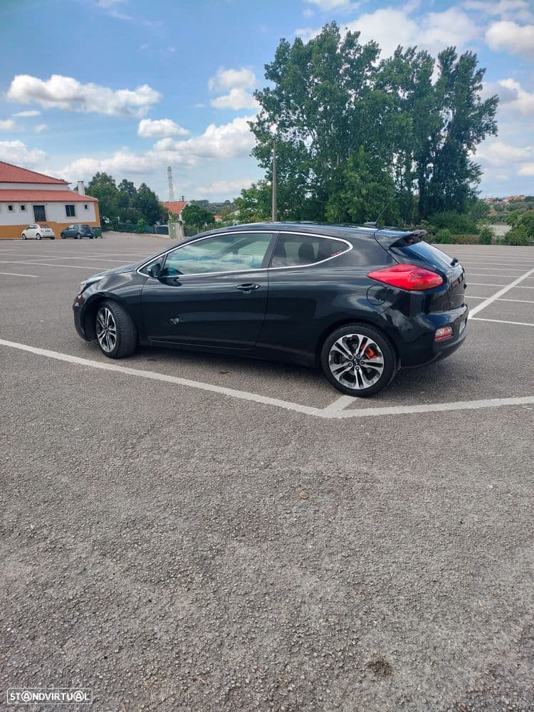 Kia ProCeed 1.6 CRDi 128 Spirit