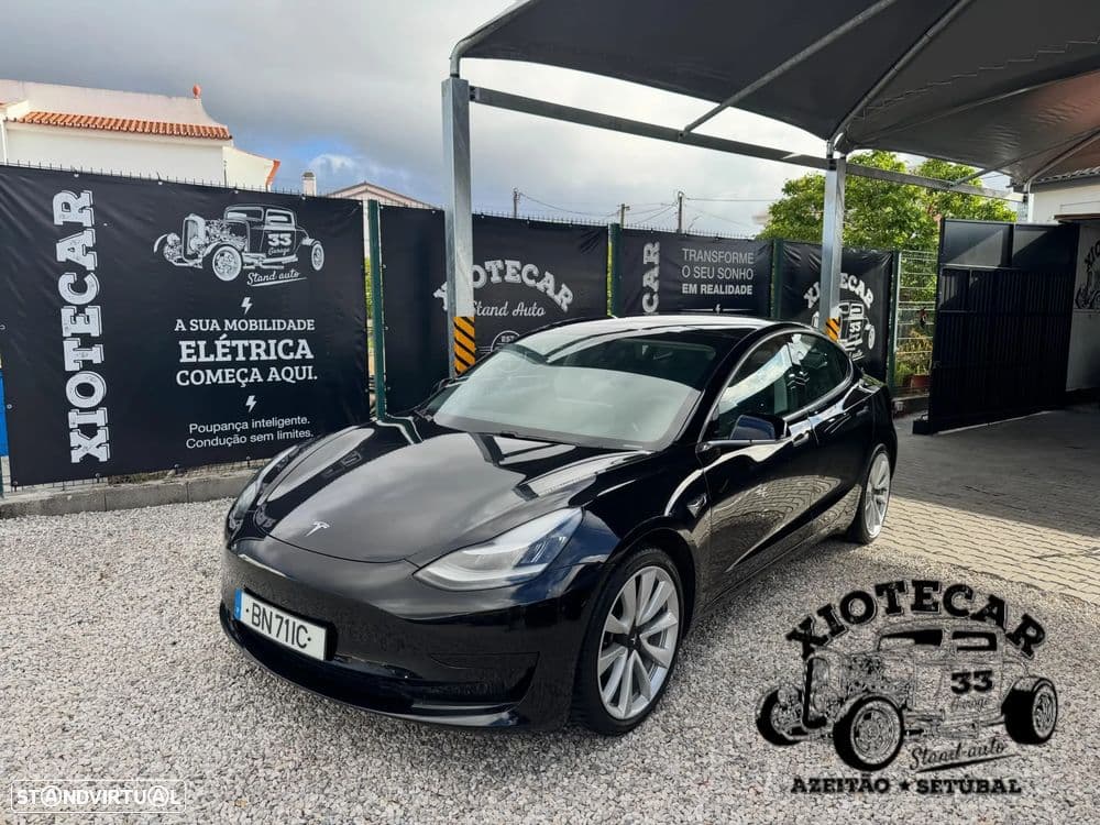 Tesla Model 3 Standard Range Plus RWD