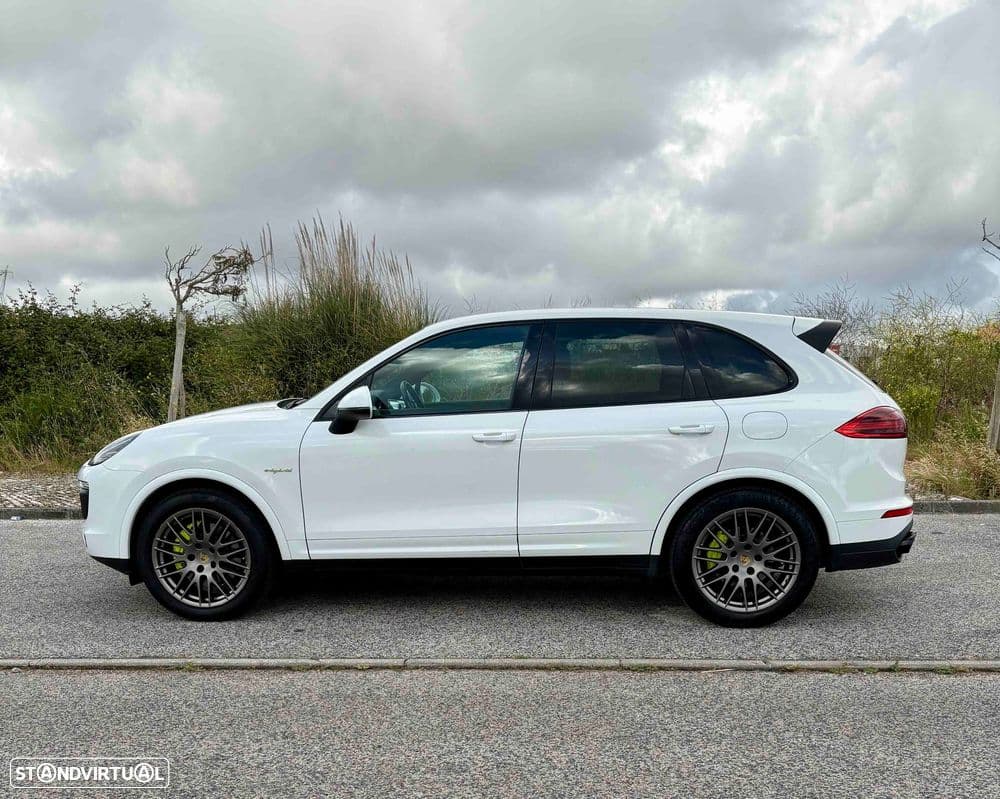 Porsche Cayenne S E-Hybrid