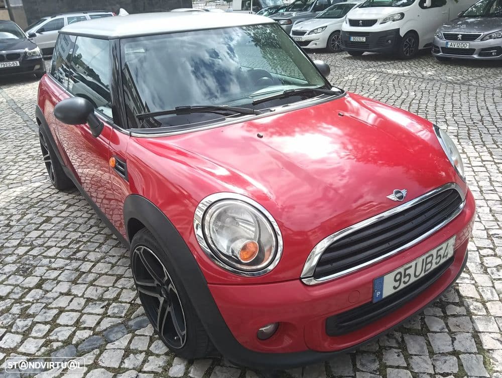 MINI 3 Portas One D