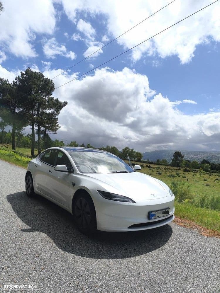 Tesla Model 3 Standard Range Plus RWD