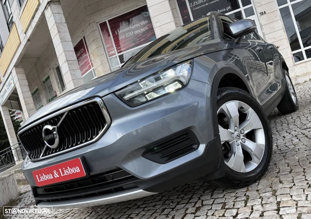 Volvo XC 40 2.0 D3 Momentum