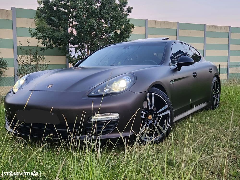 Porsche Panamera Platinum Edition