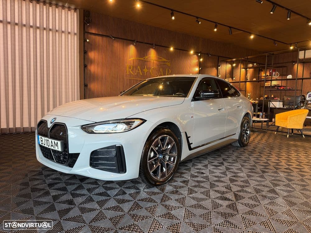 BMW Série i eDrive35 Pack Desportivo M