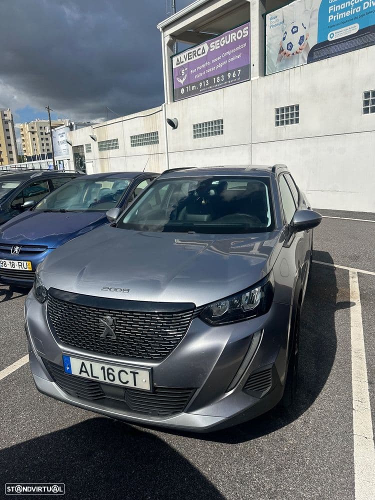 Peugeot 2008 1.2 PureTech Allure