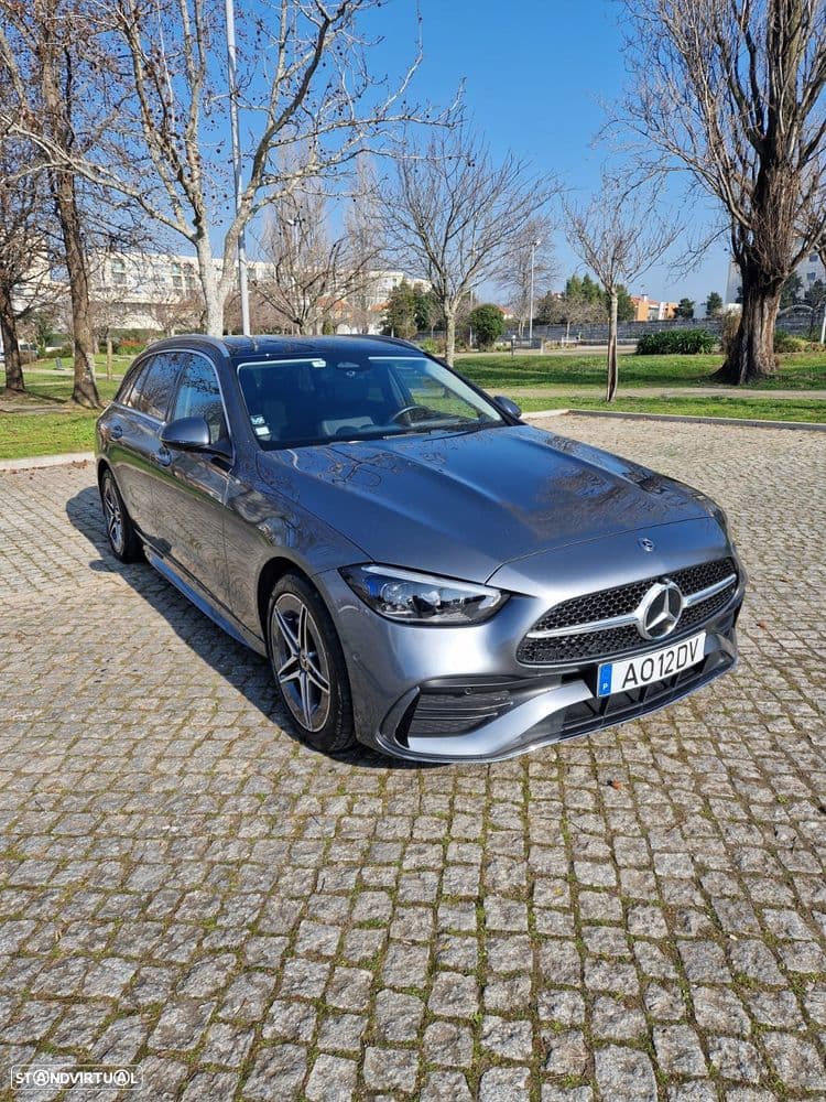 Mercedes-Benz Classe C AMG Line, com darantia Mercedes até 02/2027, FULL EXTRAS equipada com: