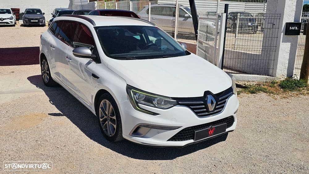 Renault Mégane ver-1-5-blue-dci-gt-line-j18