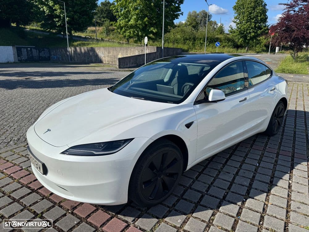 Tesla Model 3 Tração Traseira