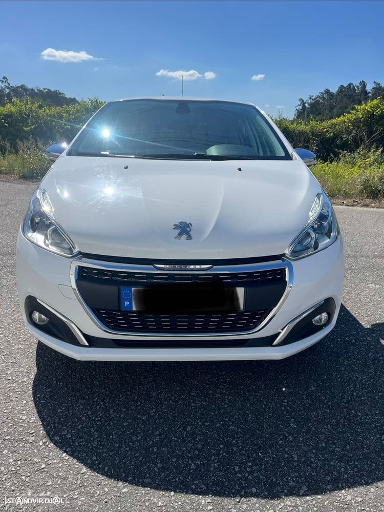 Peugeot 208 PureTech 110 Stop & Start Tech Edition