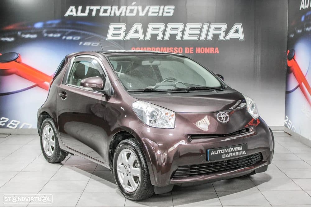 Toyota iQ 1.0 VVT-i Essential+AC